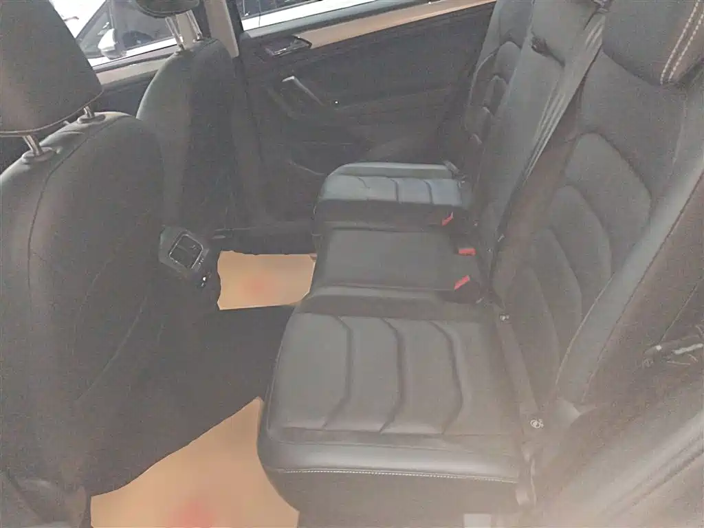 Volkswagen Tiguan L 2018 — фото 17