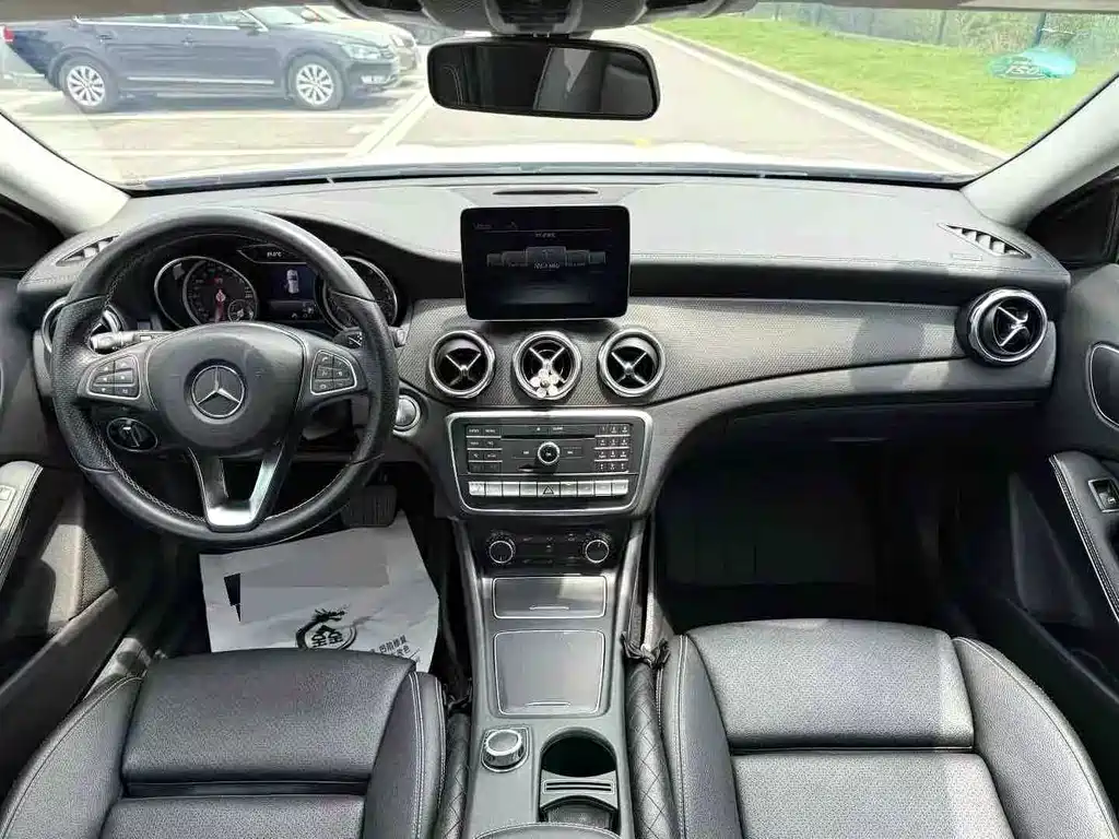 Mercedes-Benz GLA 2017 — фото 8