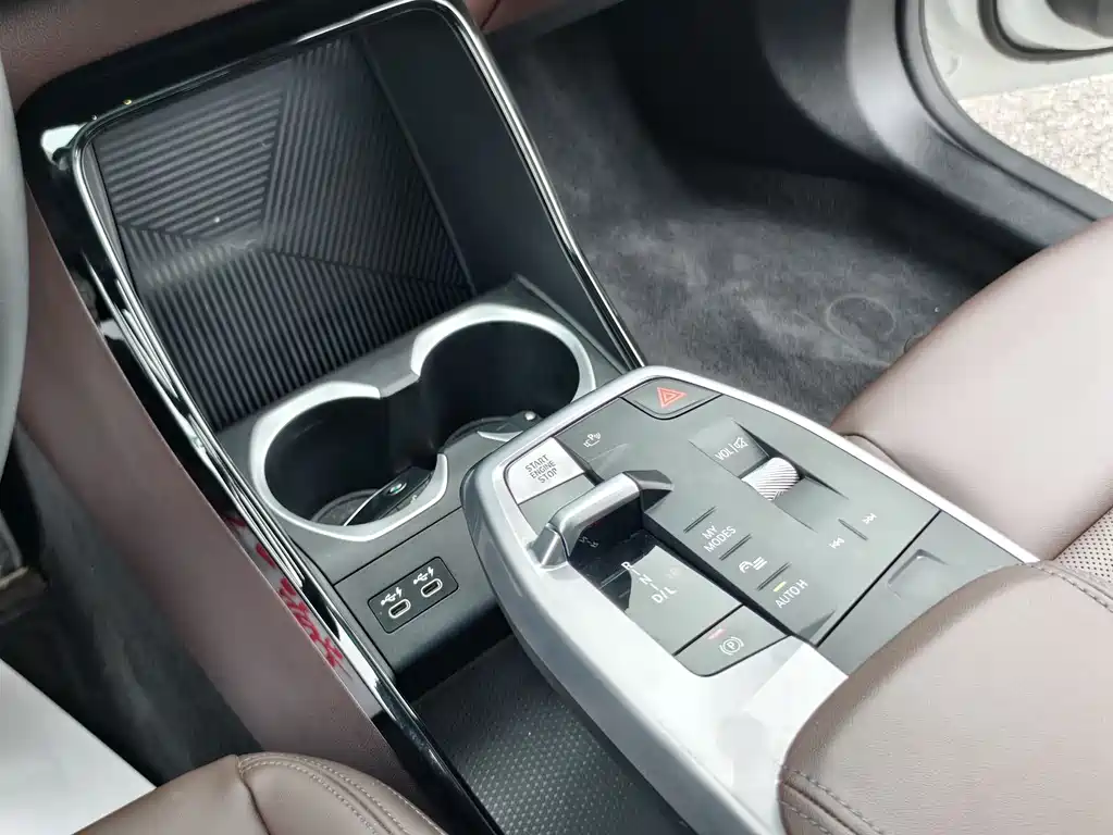 BMW X1 2023 — фото 13