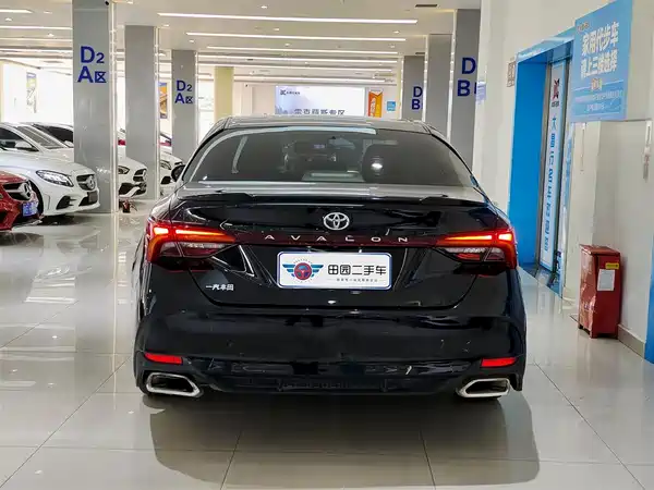 Toyota Avalon 2021