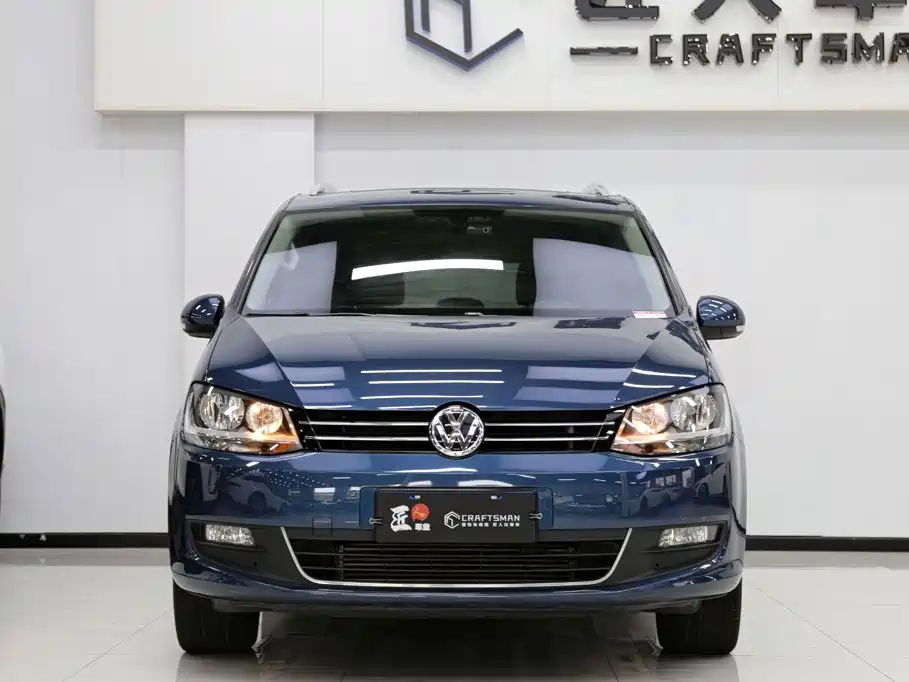 Volkswagen Sharan 2017 — фото 19