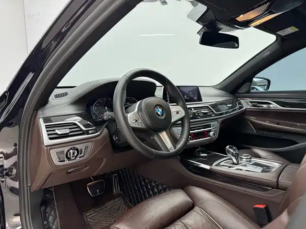 BMW 7 Series 2019