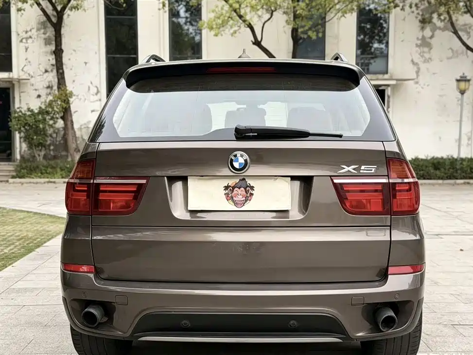BMW X5 2011 — фото 8