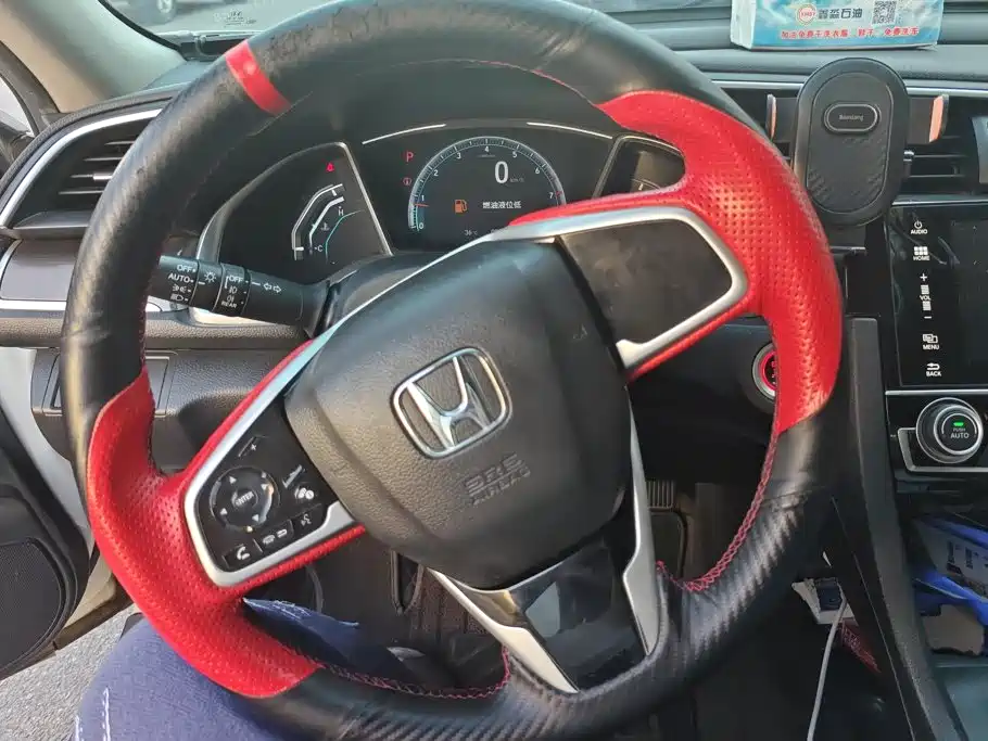 Honda Civic 2020 — фото 15