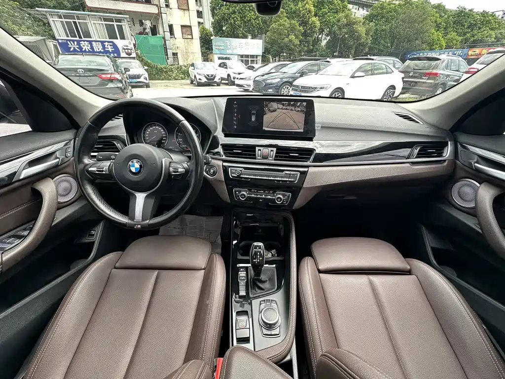 BMW X1 2021 — фото 12