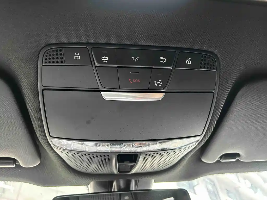 Mercedes-Benz GLC 2022 — фото 16