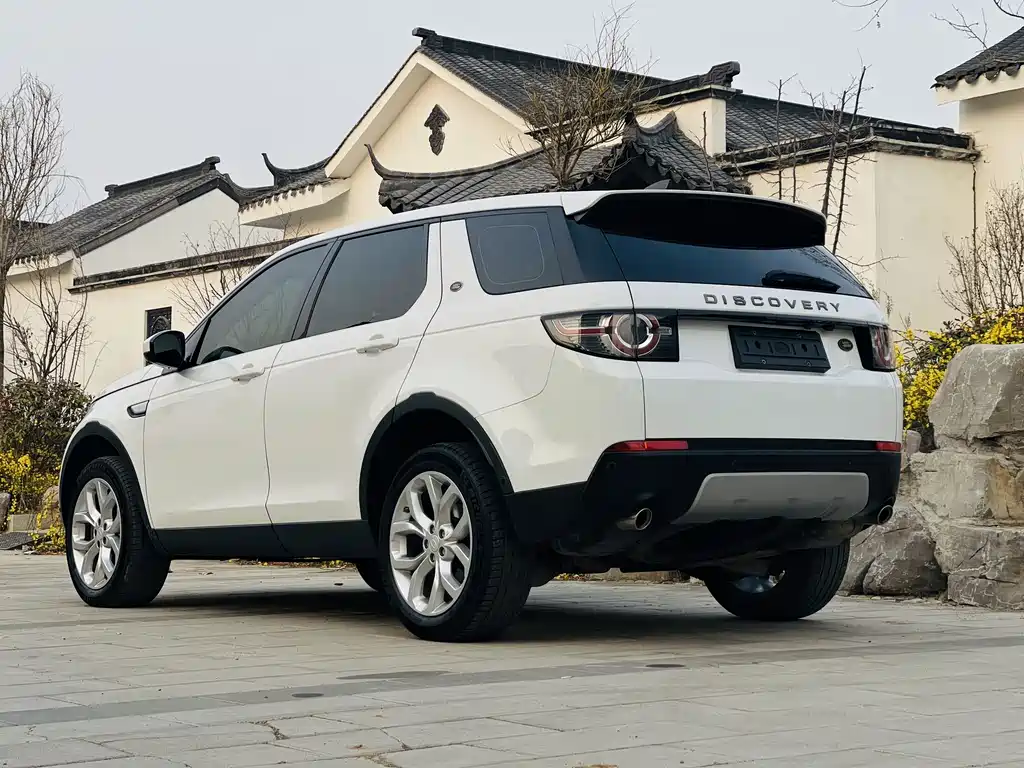 Land Rover Discovery Sport 2019 — фото 4