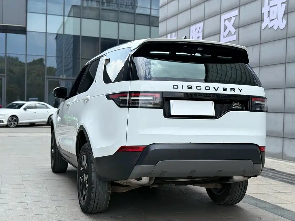 Land Rover Discovery 2019 — фото 20