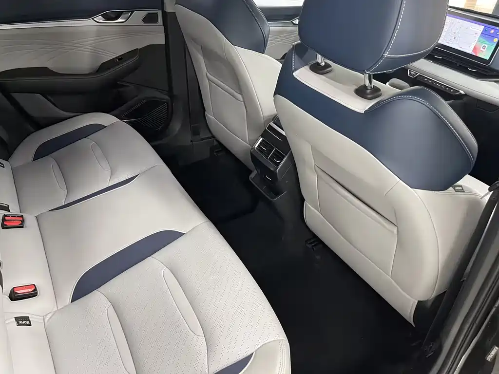 Geely Xingrui 2022 — фото 12