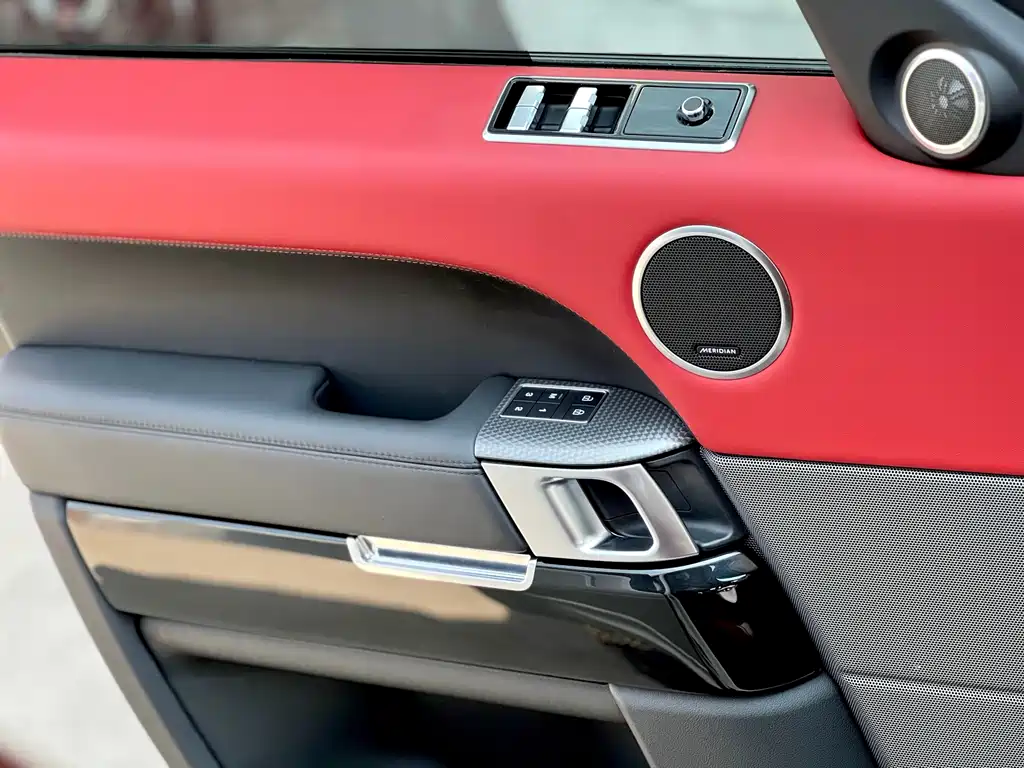 Land Rover Range Rover Sport 2021 — фото 17