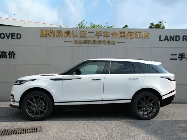 Land Rover Range Rover Velar 2025