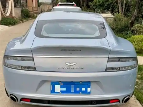 Aston Martin Rapide 2017