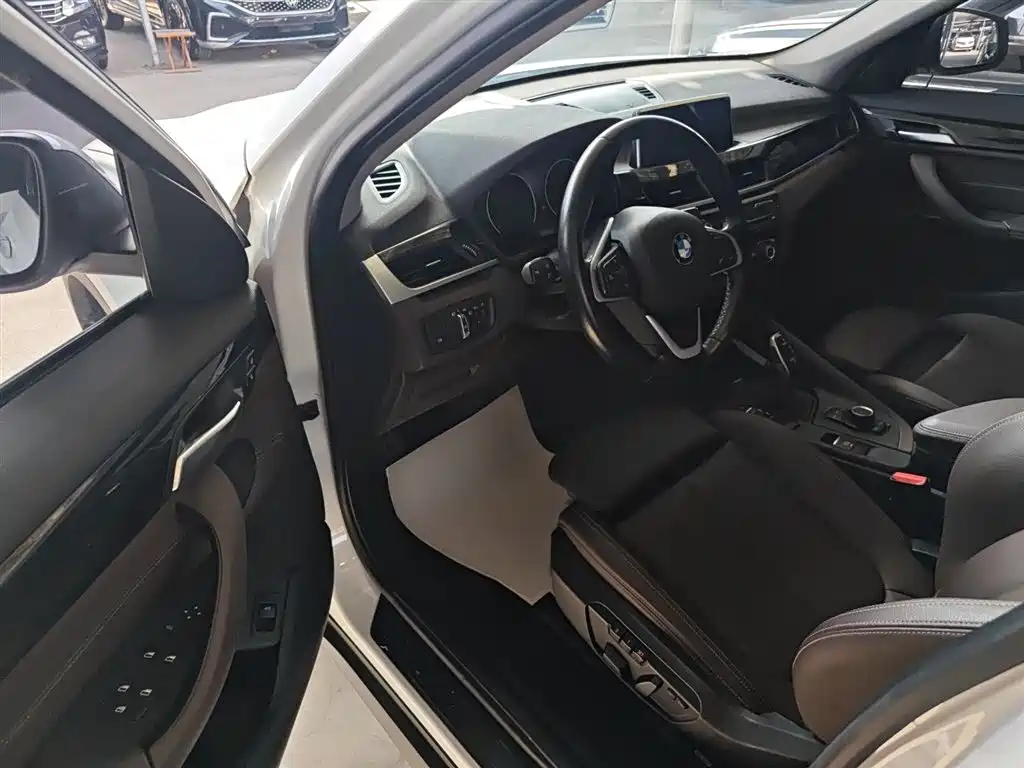 BMW X1 2020 — фото 16