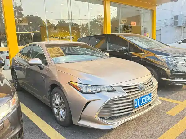 Toyota Avalon 2019