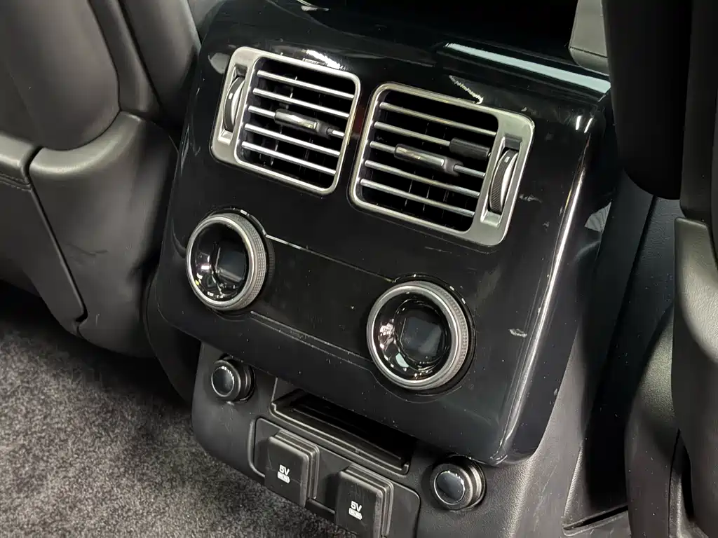 Land Rover Range Rover 2019 — фото 10