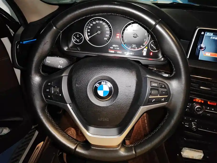 BMW X5 2017 — фото 15