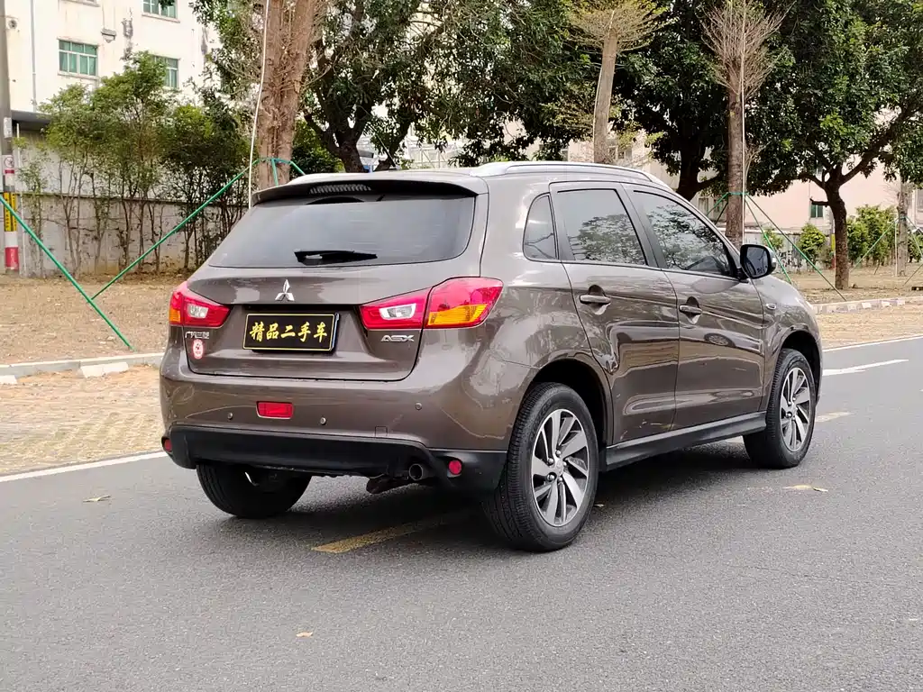 Mitsubishi ASX 2017 — фото 5