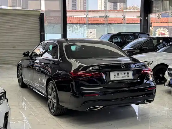 Mercedes-Benz E-Class 2021