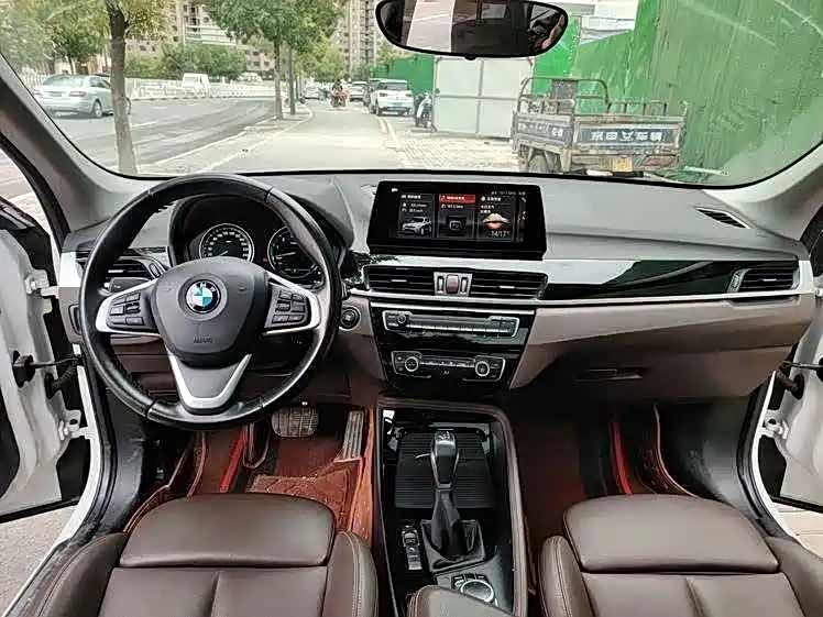 BMW X1 New Energy 2020 — фото 7