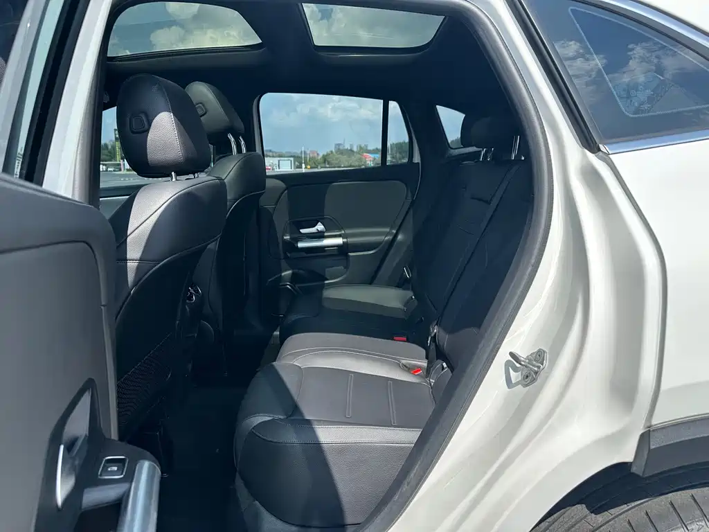 Mercedes-Benz GLA 2022 — фото 5