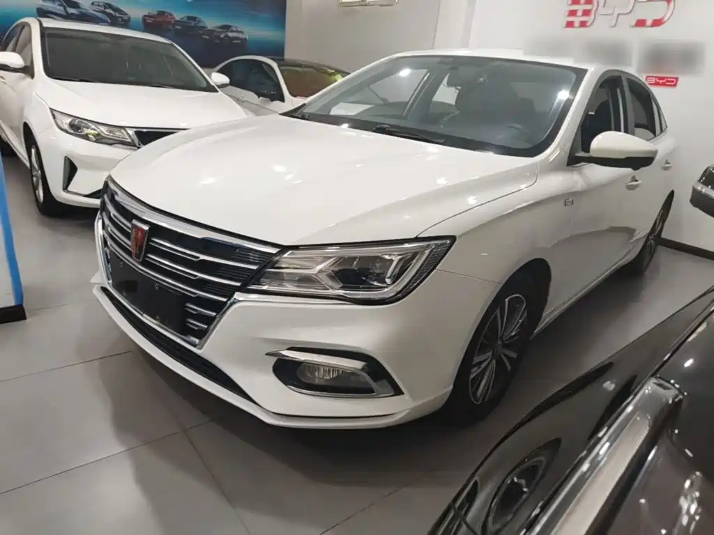 Roewe i5 2019 — фото 1
