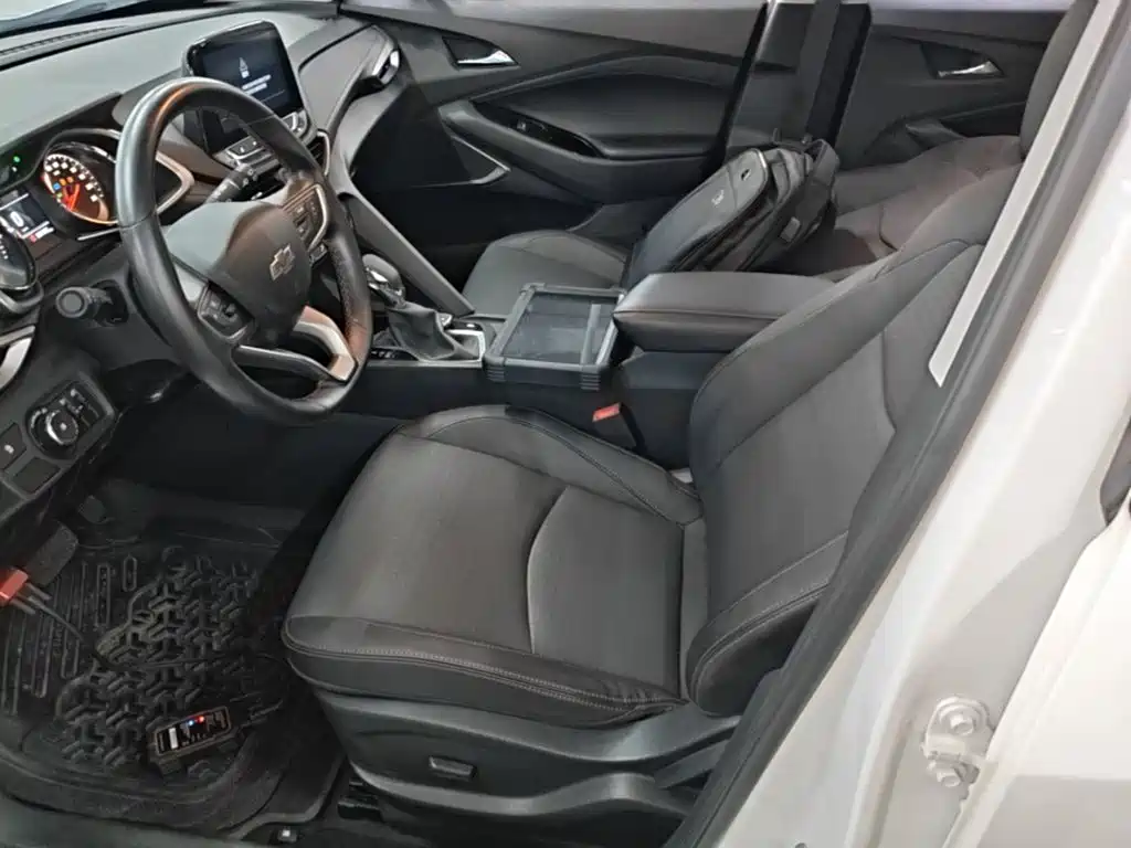 Chevrolet Orlando 2020 — фото 15