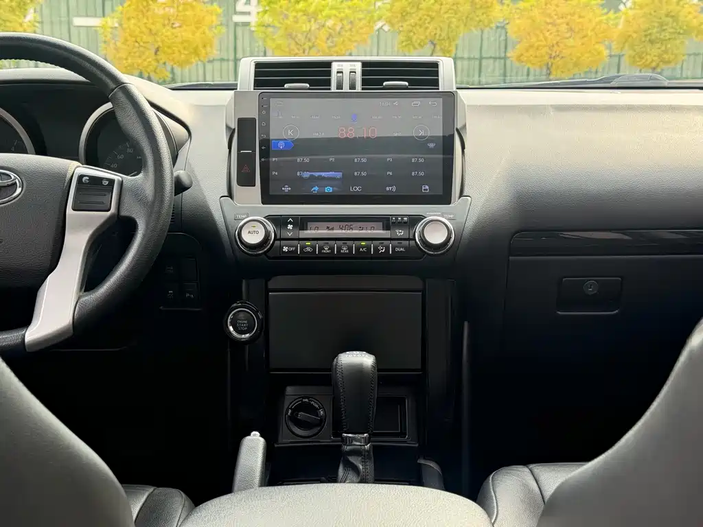 Toyota Prado 2017 — фото 10