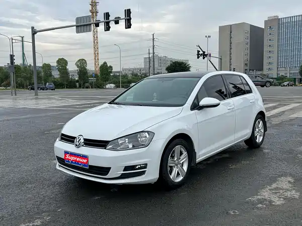 Volkswagen Golf 2014