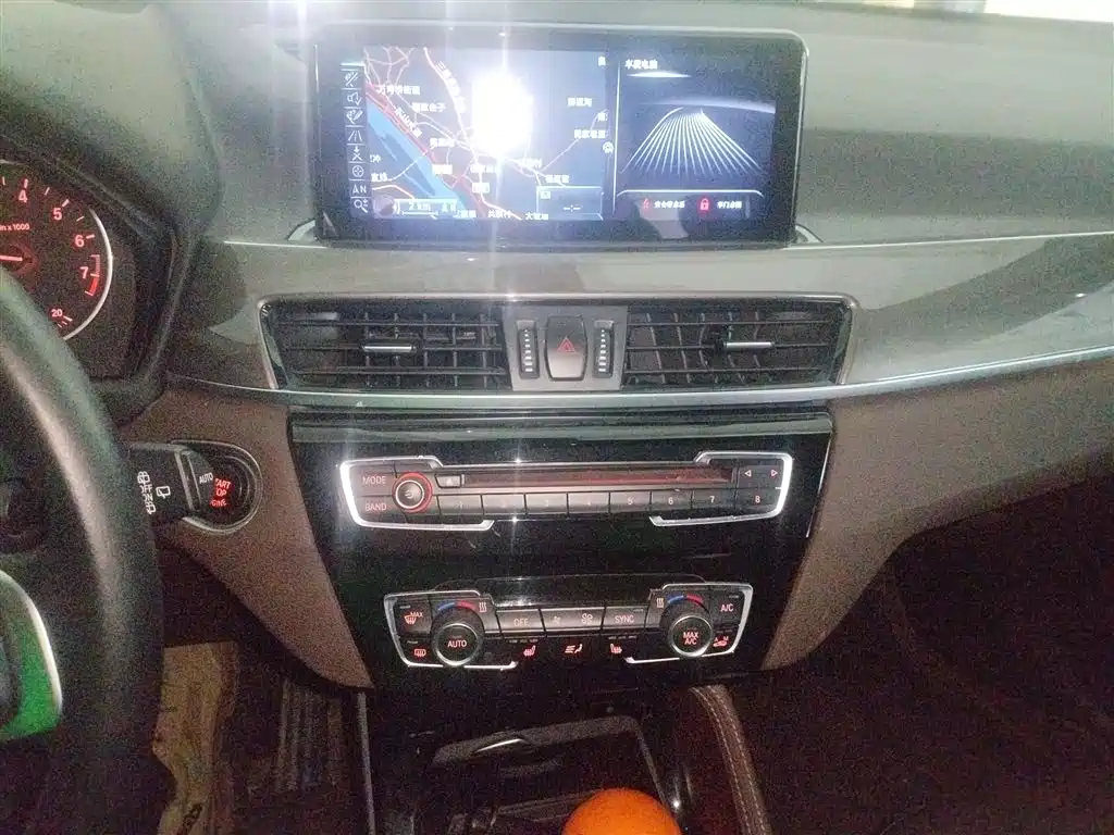 BMW X1 2017 — фото 13