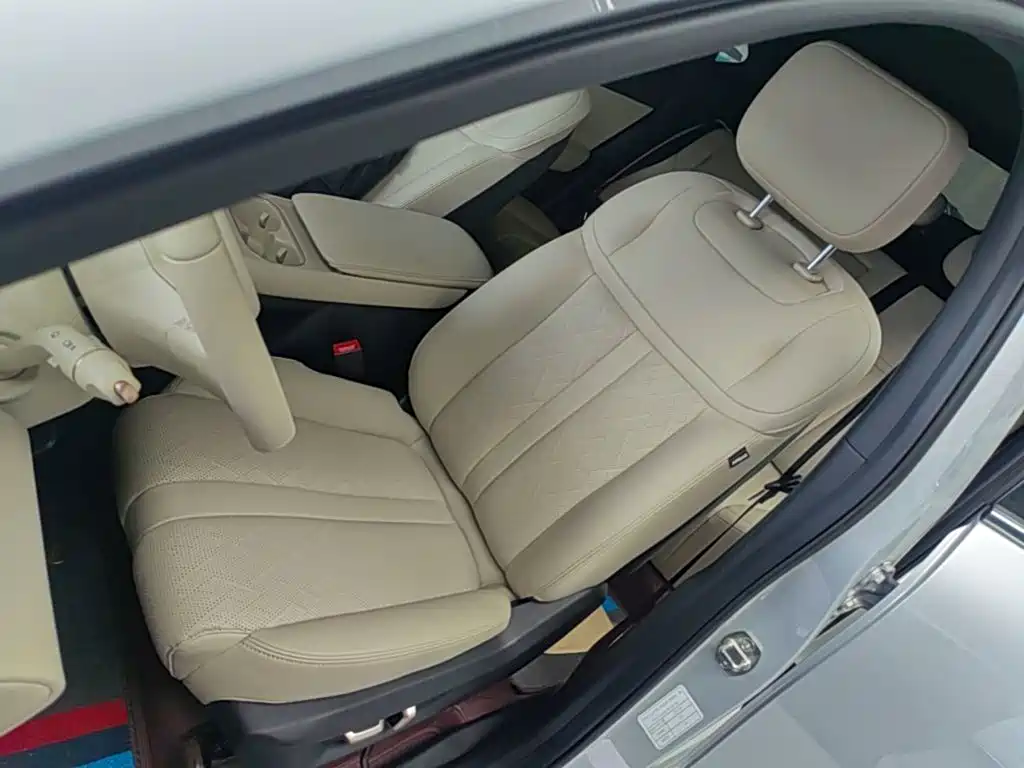 Wuling Starlight S 2024 — фото 15