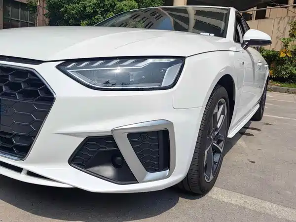 Audi A4L 2024