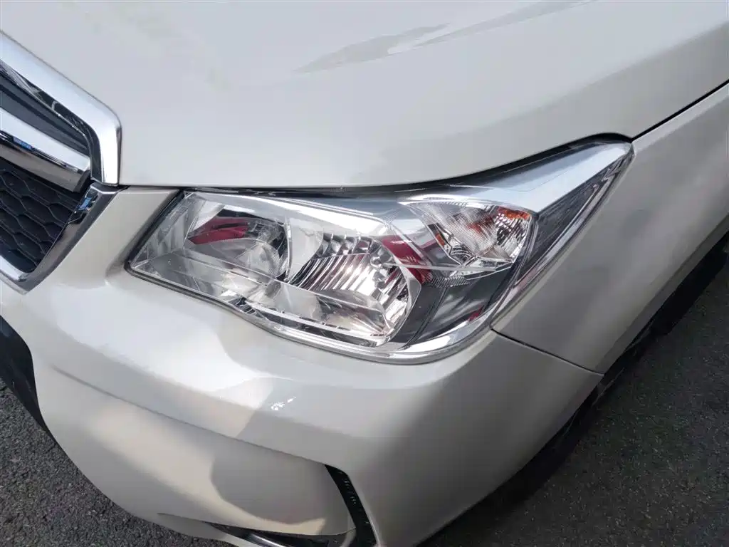 Subaru Forester 2015 — фото 18