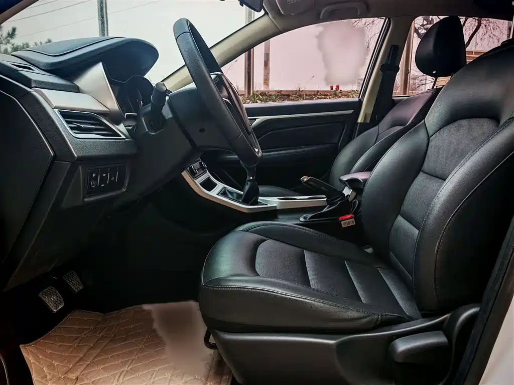 Subaru Forester 2014 — фото 13