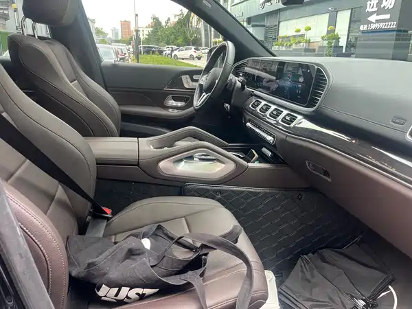 Mercedes-Benz GLS 2022