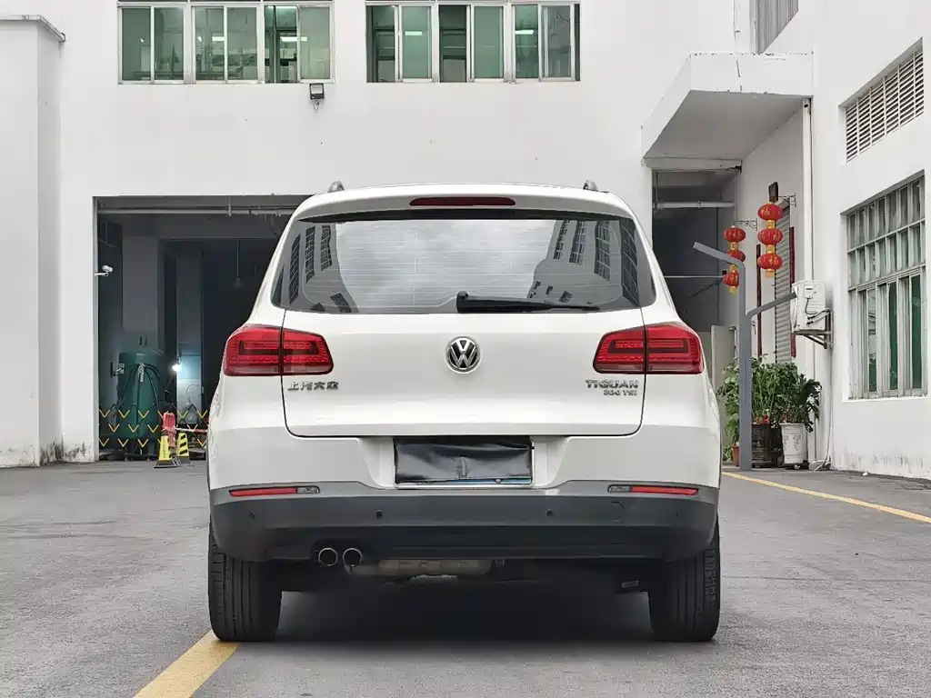 Volkswagen Tiguan 2016 — фото 14