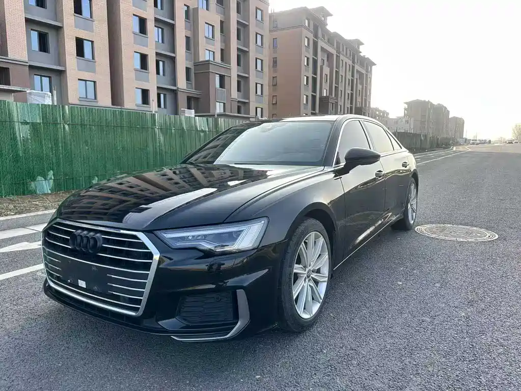 Audi A6L 2020 — фото 1