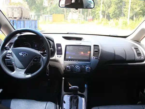 Kia K3 2017