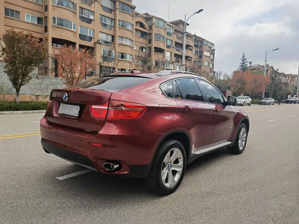 BMW X6 2011 — фото 6