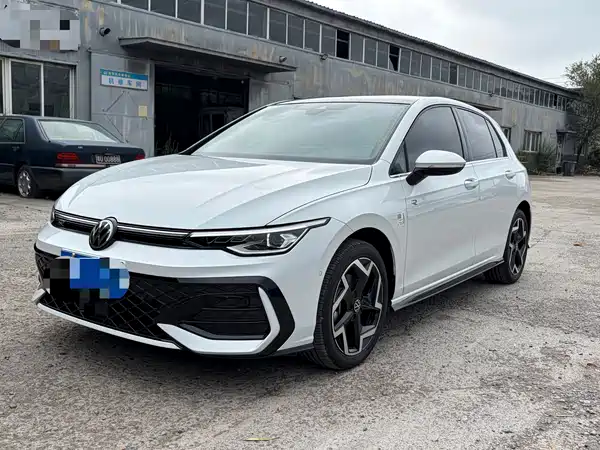 Volkswagen Golf 2026