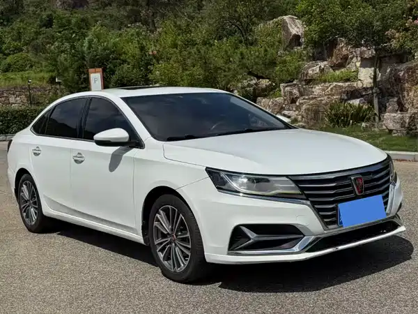 Roewe i6 Classic 2020