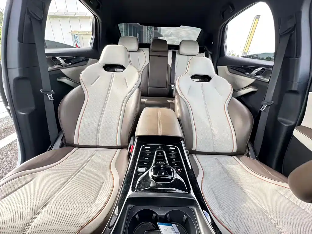 BYD Qin PLUS 2025 — фото 11