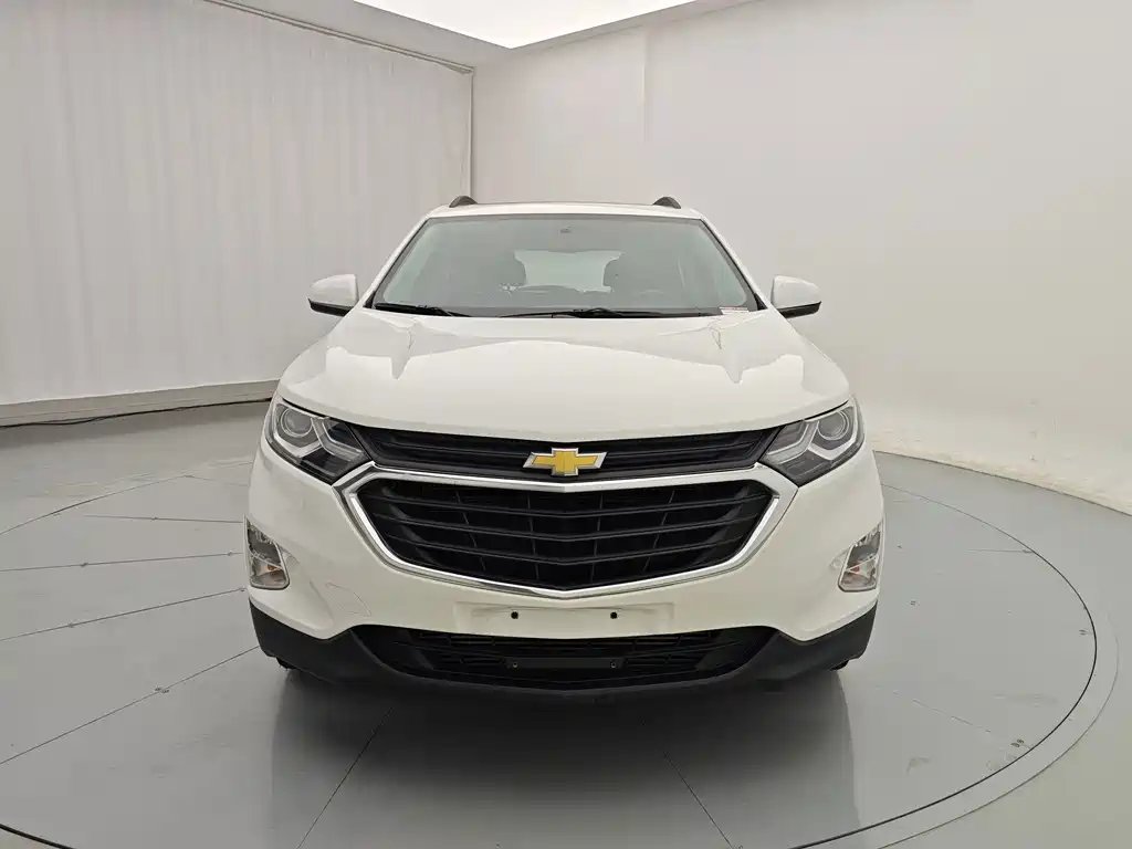 Chevrolet Equinox 2018 — фото 2