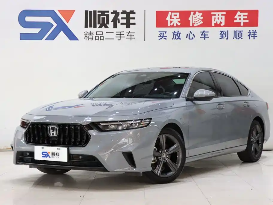 Honda Inspire 2023 — фото 1