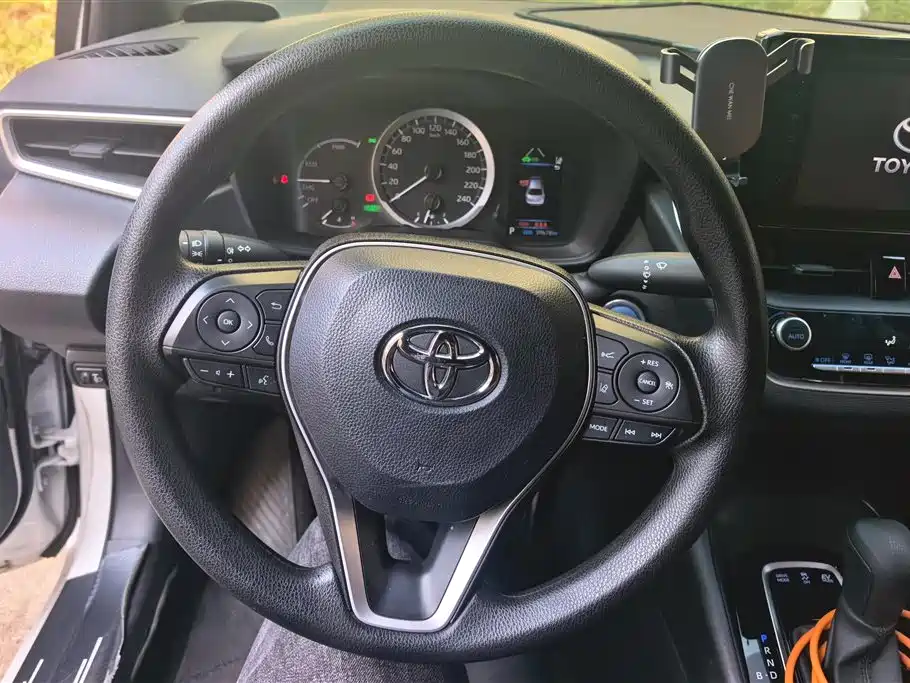 Toyota Levin 2022 — фото 15