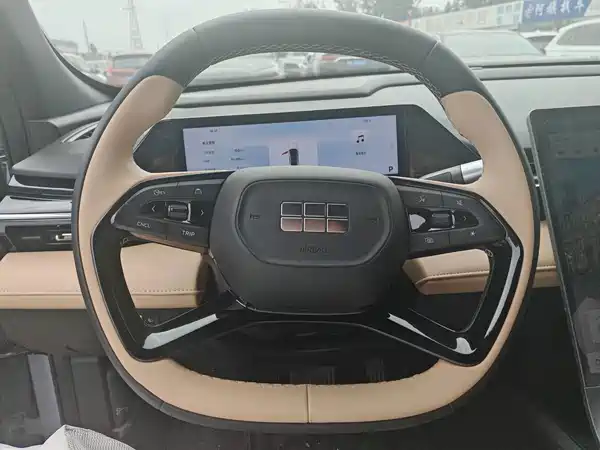 Geely Galaxy L6 2024