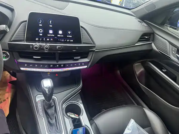 Cadillac CT4 2021