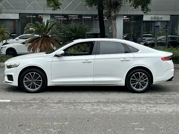 Geely Xingrui 2021
