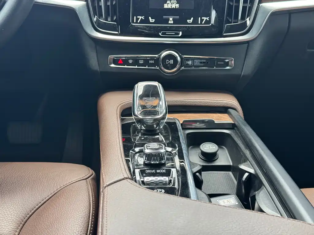 Volvo S90 2020 — фото 14