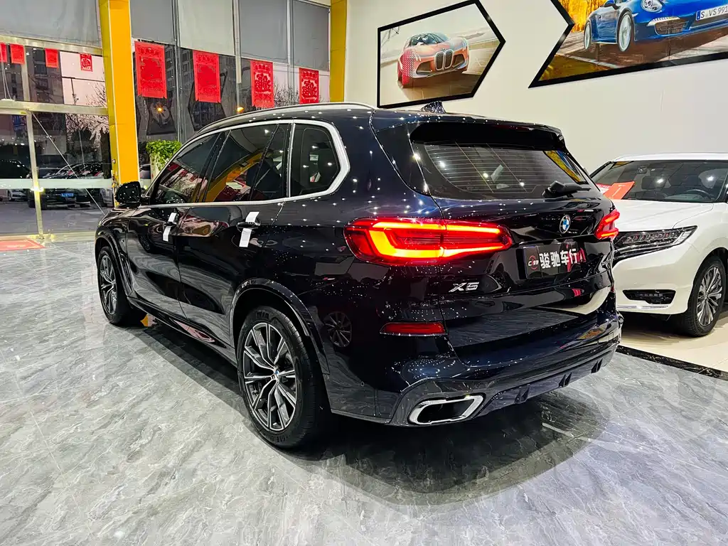 BMW X5 2019 — фото 9