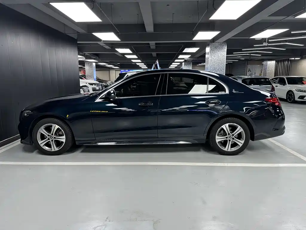 Mercedes-Benz C-Class 2022 — фото 20